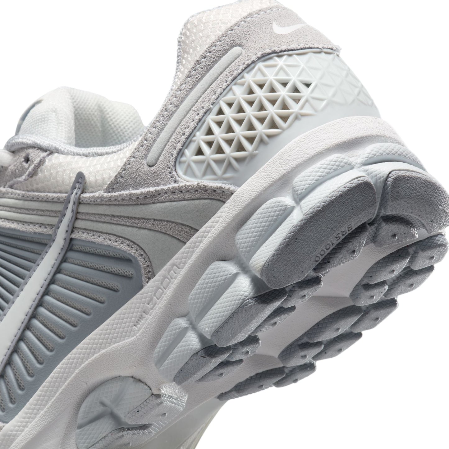 Nike Women's Zoom Vomero 5 - Pure Platinum